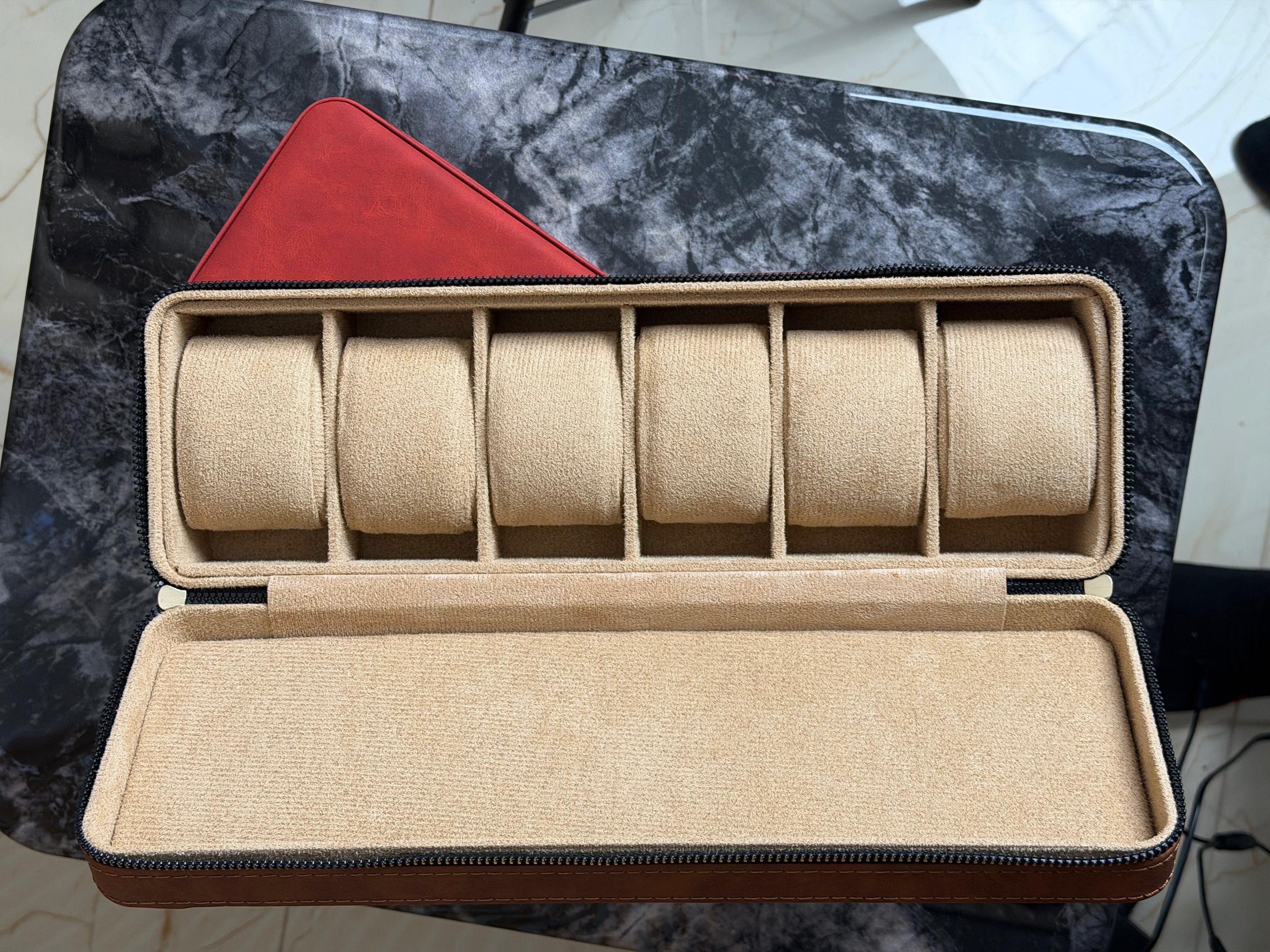 Watchbox Storage 6 Slots Leather Case