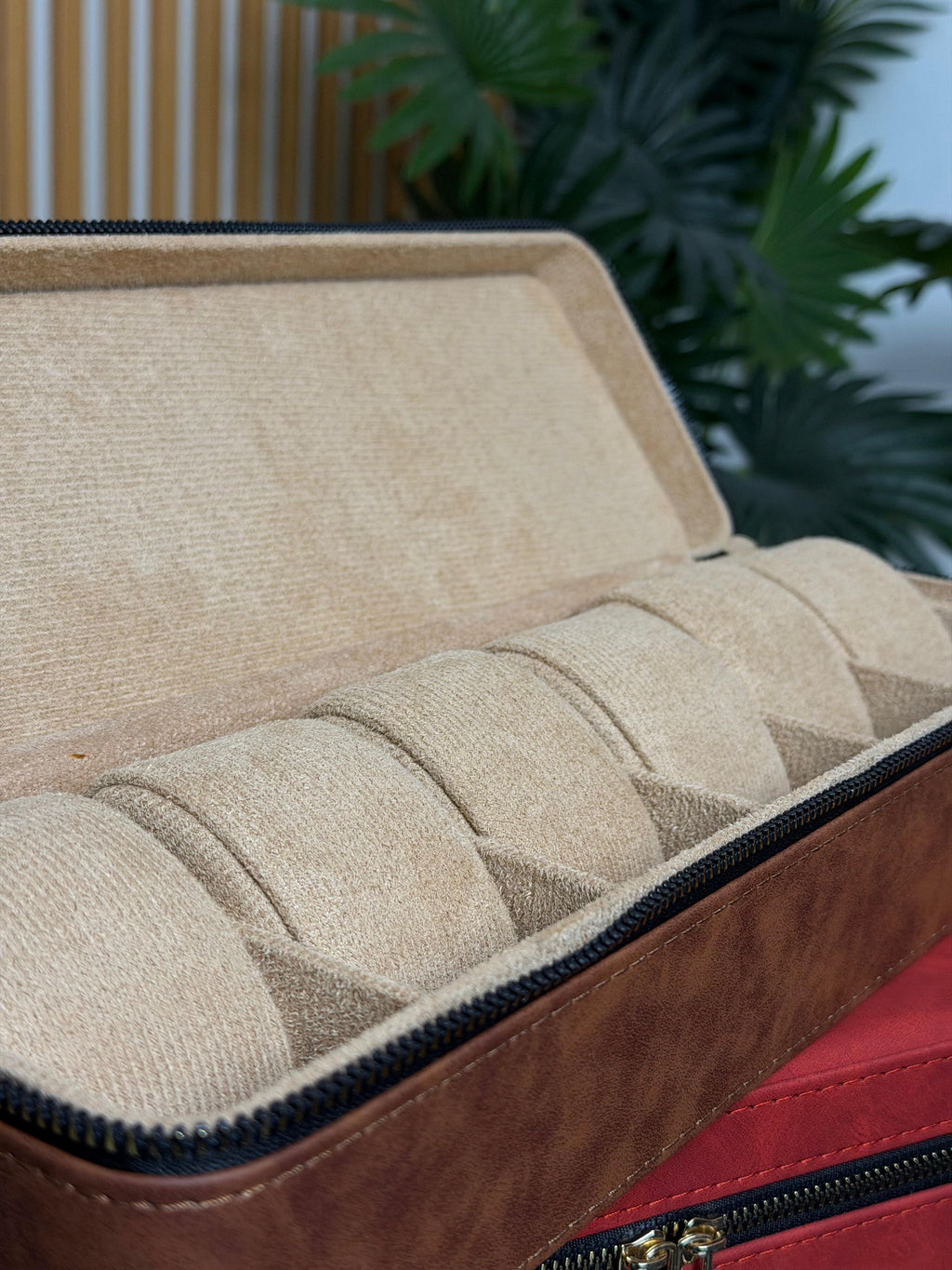 Watchbox Storage 6 Slots Leather Case