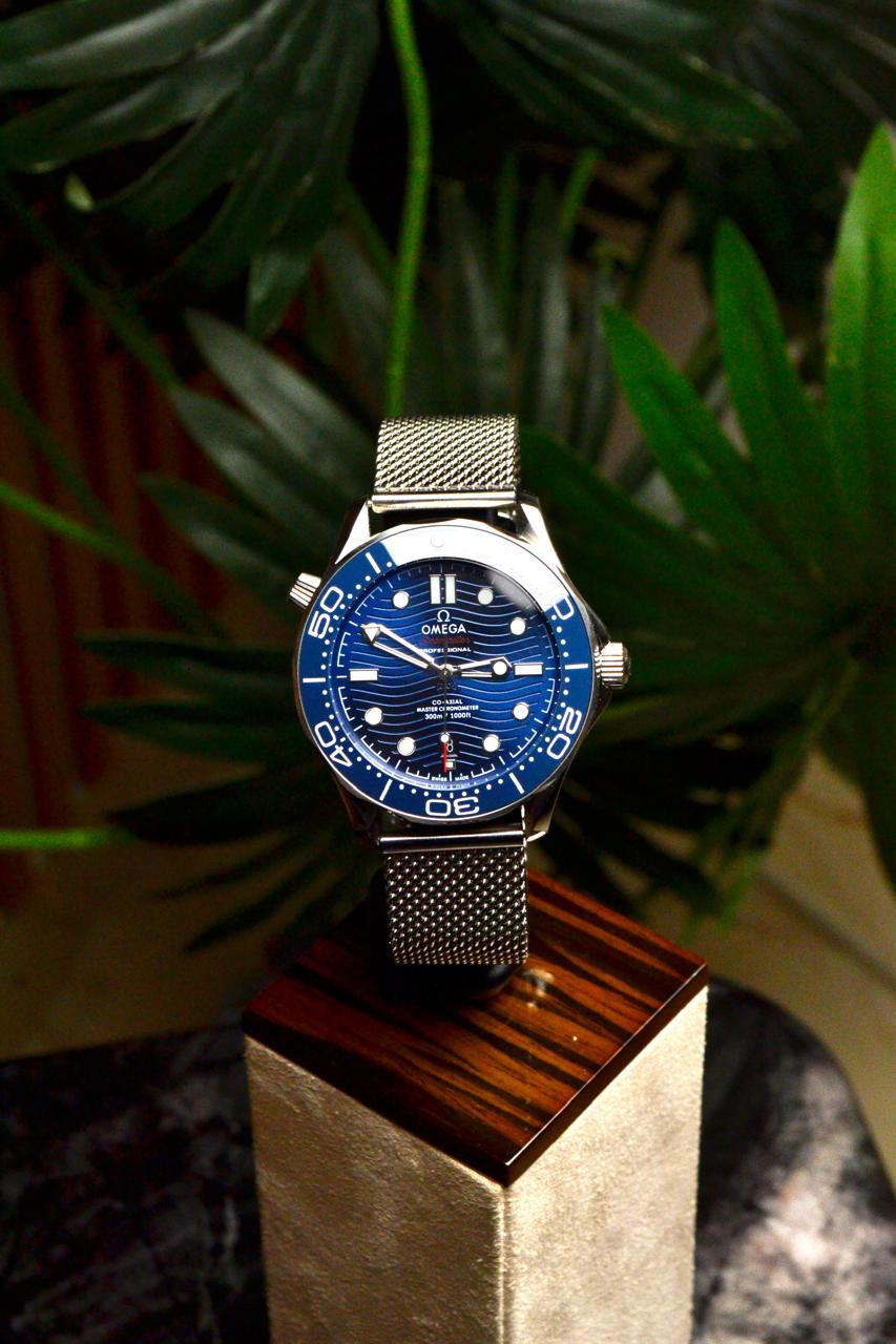 Omega Seamaster Diver300 Blue