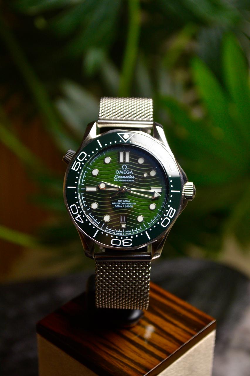Omega Seamaster Diver300 Green
