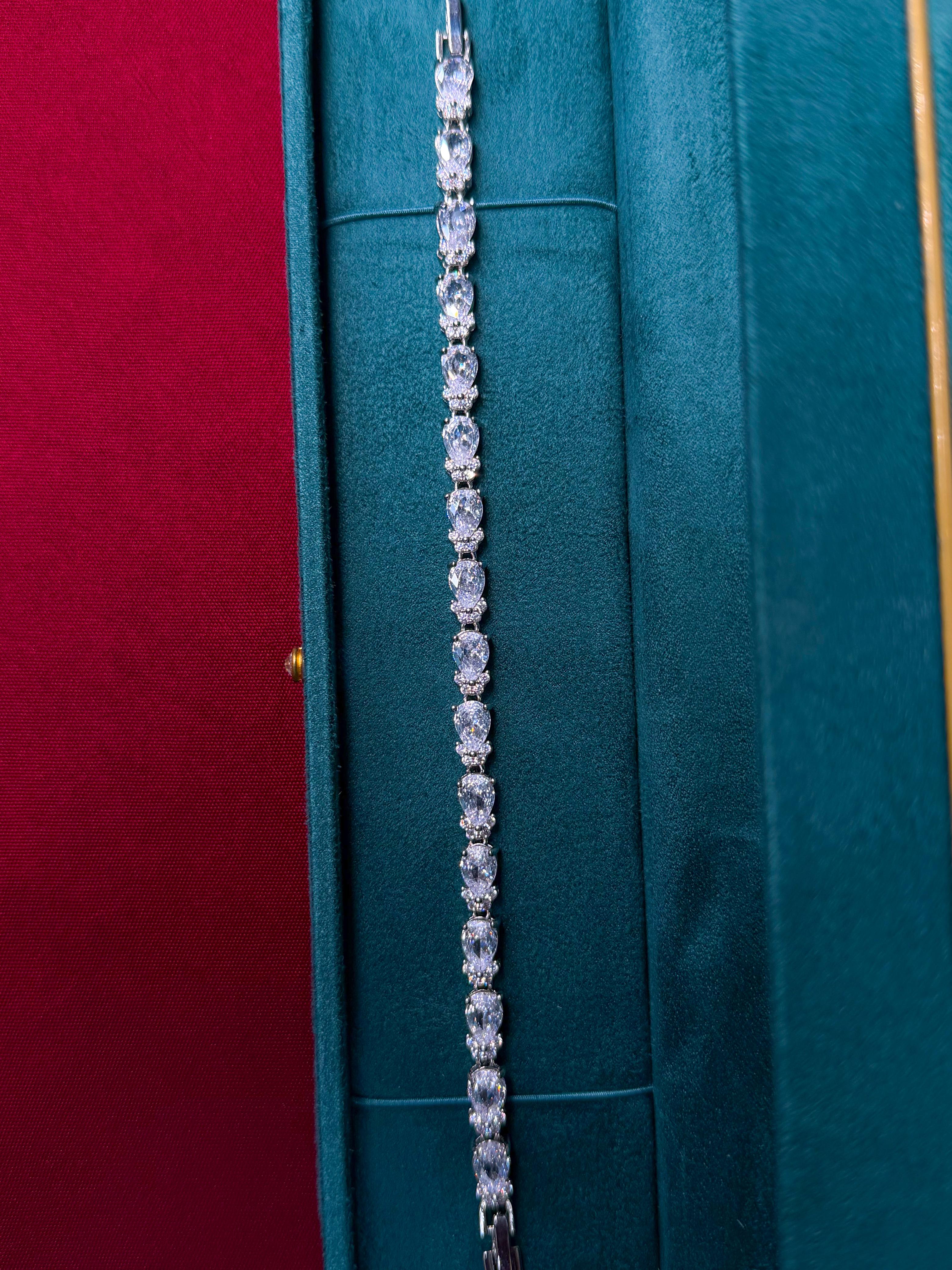 Pear Cut Tennis Bracelet