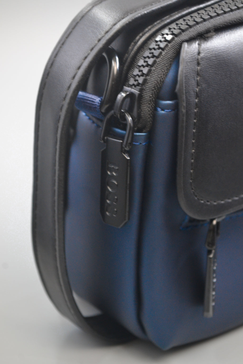Hugo Boss Handpouch