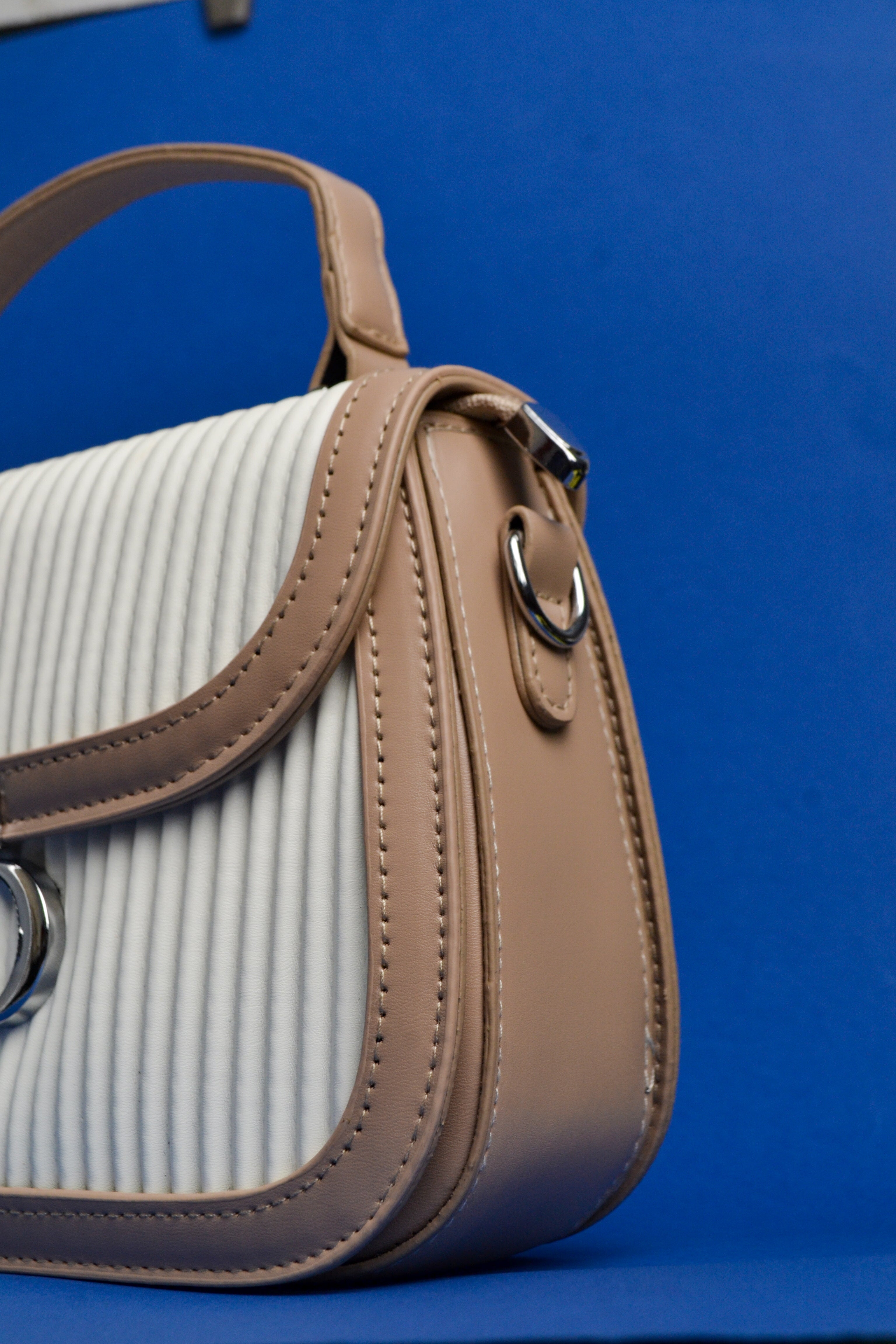 The Fluted Tote Handbag