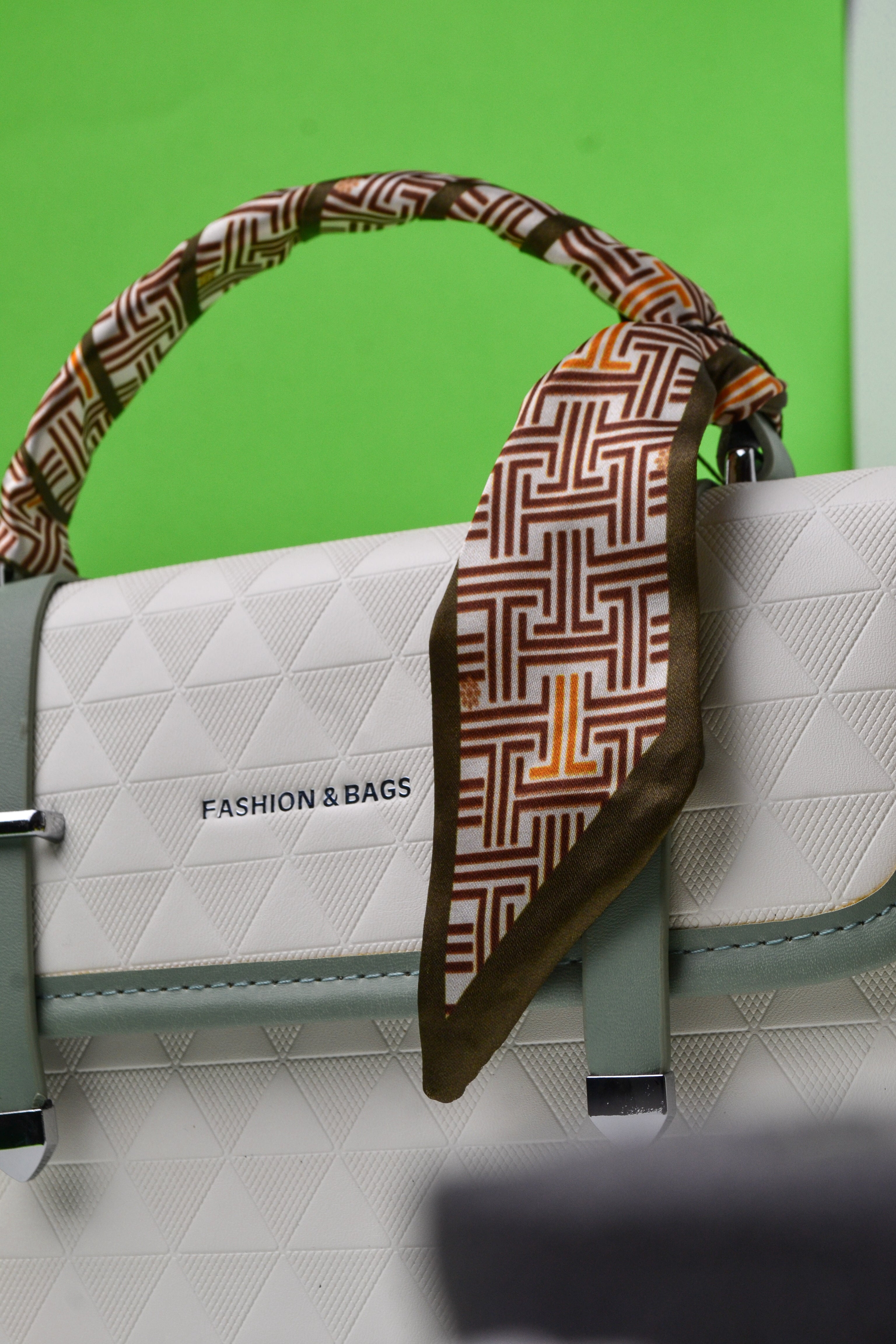 The Ribbon Handbag